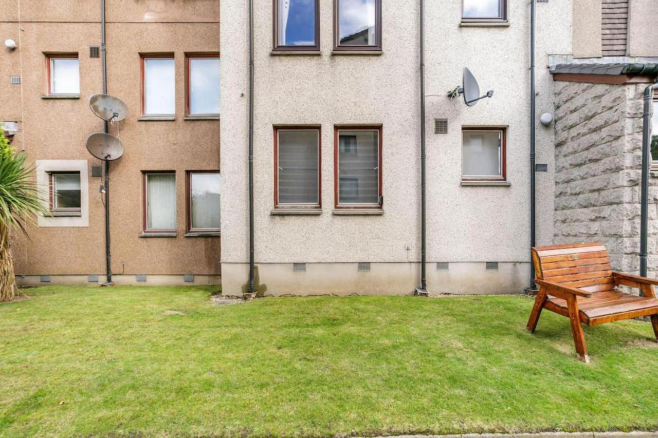 The Summit Apartment - Aberdeen City Centre - Perfect For Long And Short Stay Exterior photo